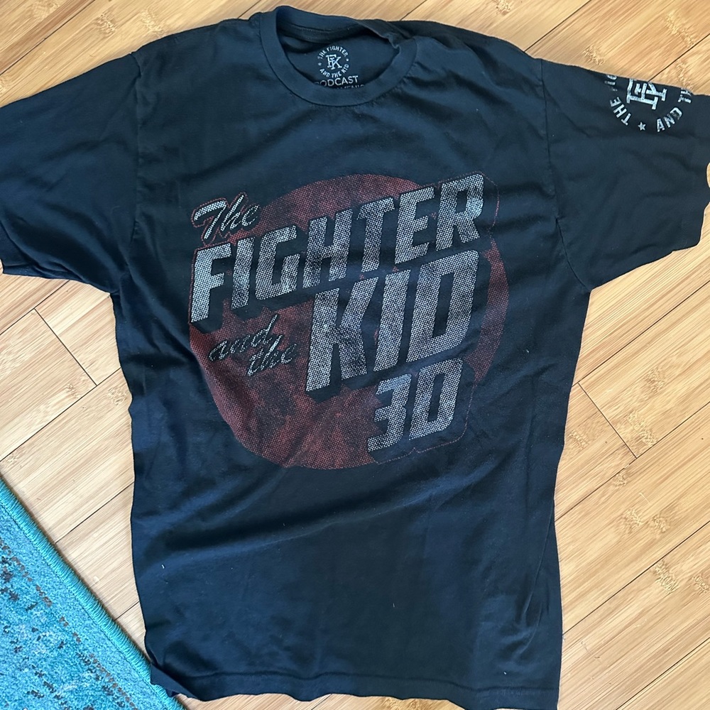 Men’s graphic tshirt